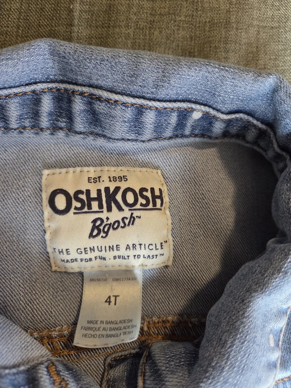 Oshkosh Jean Jacket With White Polka Dots Size 4T